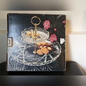 Mikasa Hamshire Gold Trim 2-Tier Tidbit Candy Cookie Server